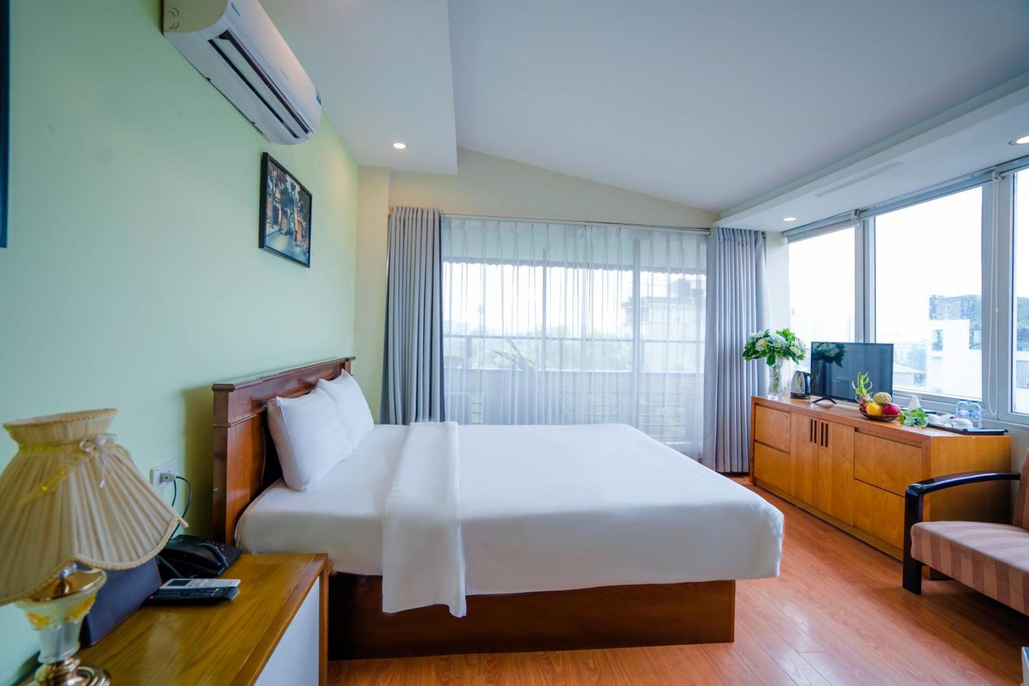 Ha Noi Lake View Hotel & Travel Ханой Экстерьер фото