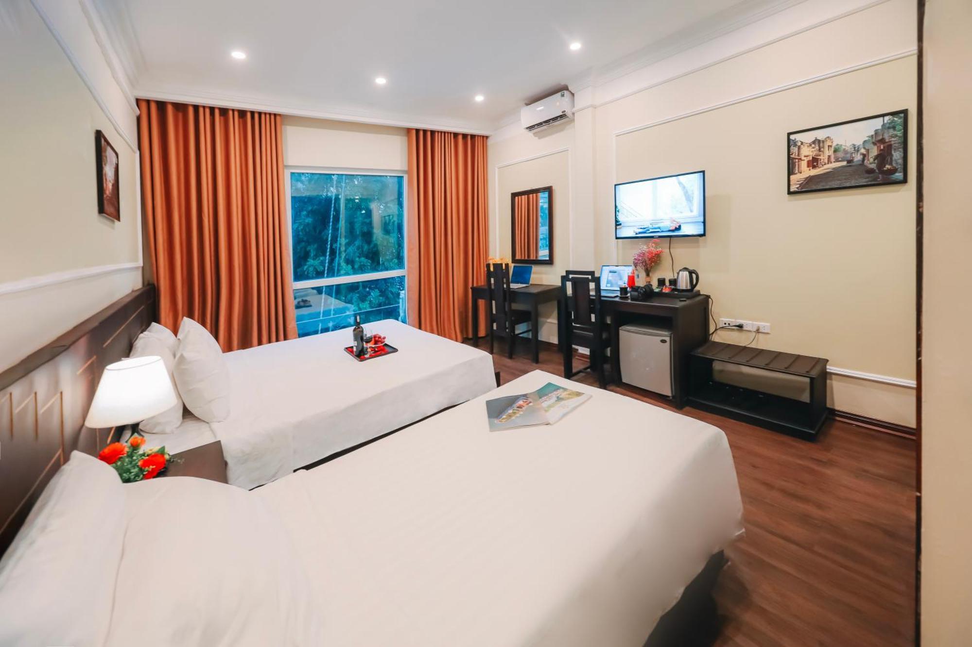 Ha Noi Lake View Hotel & Travel Ханой Экстерьер фото